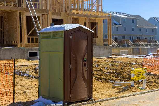 Portable Toilet Options We Offer in Waukee, IA