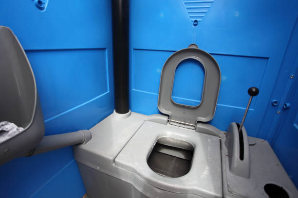 Best Local porta potty services  in Waukee, IA